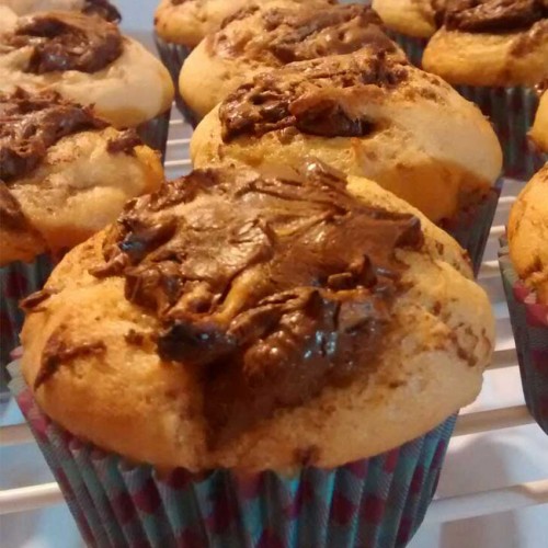 Deliciosos muffins de plátano con nuez y nutella